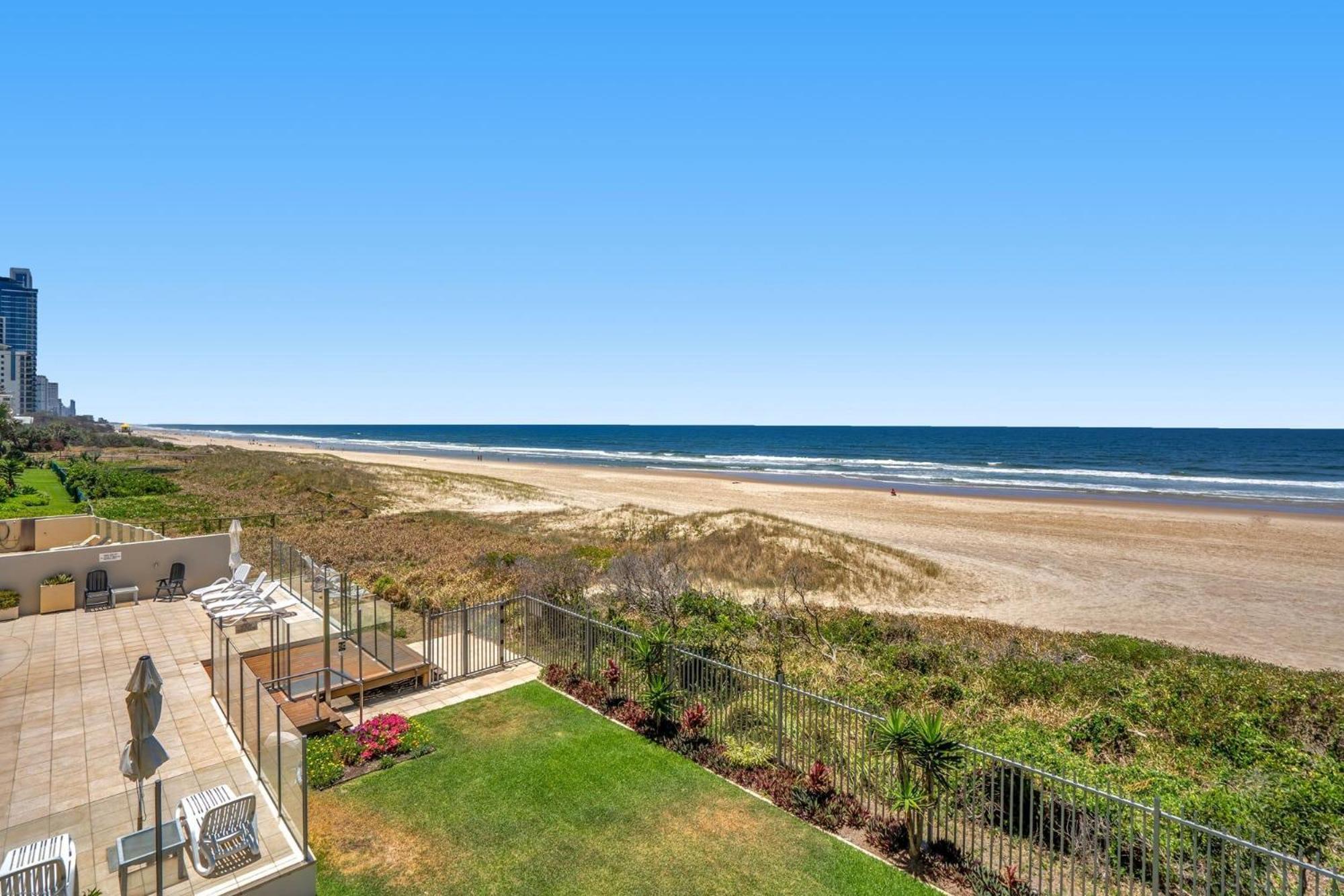 Dorchester On The Beach Голд-Кост Экстерьер фото